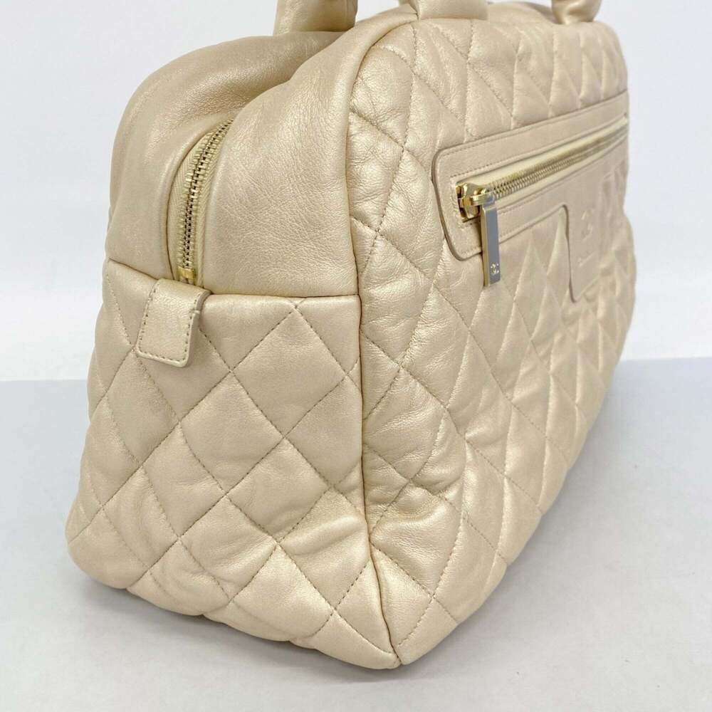 CHANEL Gold Leather Tote Bag - Picture 2 of 9